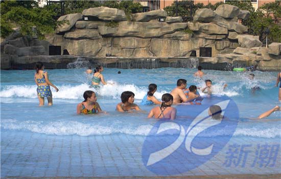 安徽大型海浪池：水上乐园气动式制浪机
